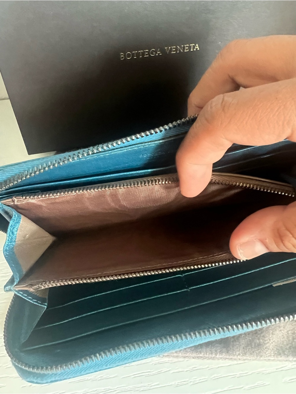 BOTTEGA VENETA Nappa Intrecciato Moondust Zip Wallet Blue - Picture 13 of 16